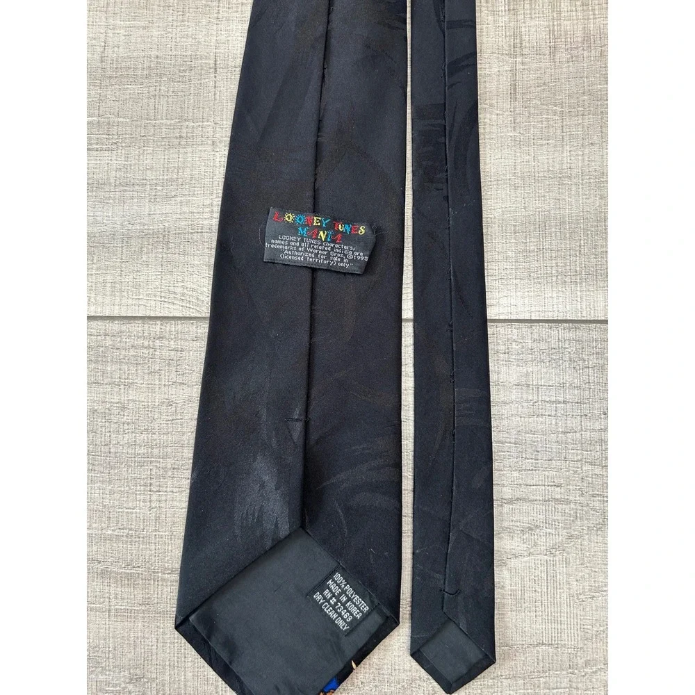 Vintage 90s Looney Tunes Character Print Novelty Tie Bugs Bunny Taz‎